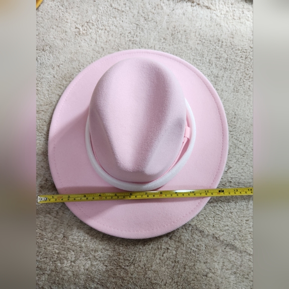 Pretty in Pink Fedora - Super cute 😍 Unisex - Picture 15 of 17